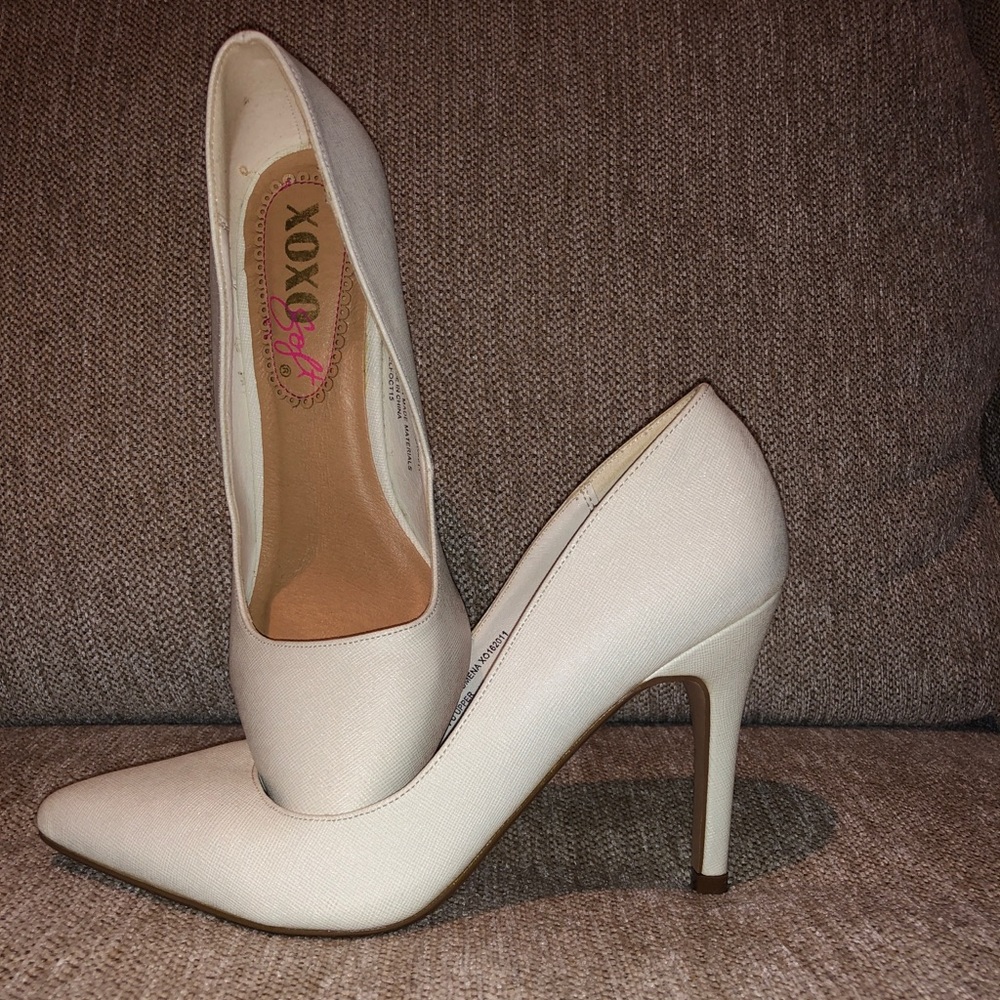 White XOXO shoes